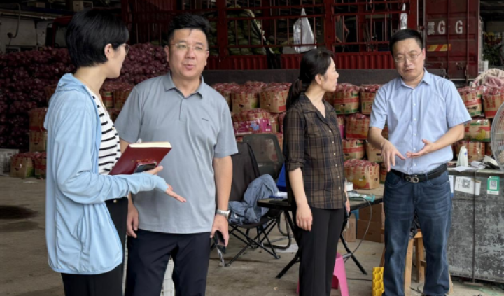 宿州市经开区管委会吴主任一行莅临百大农贸市场视察一码通项目落地
